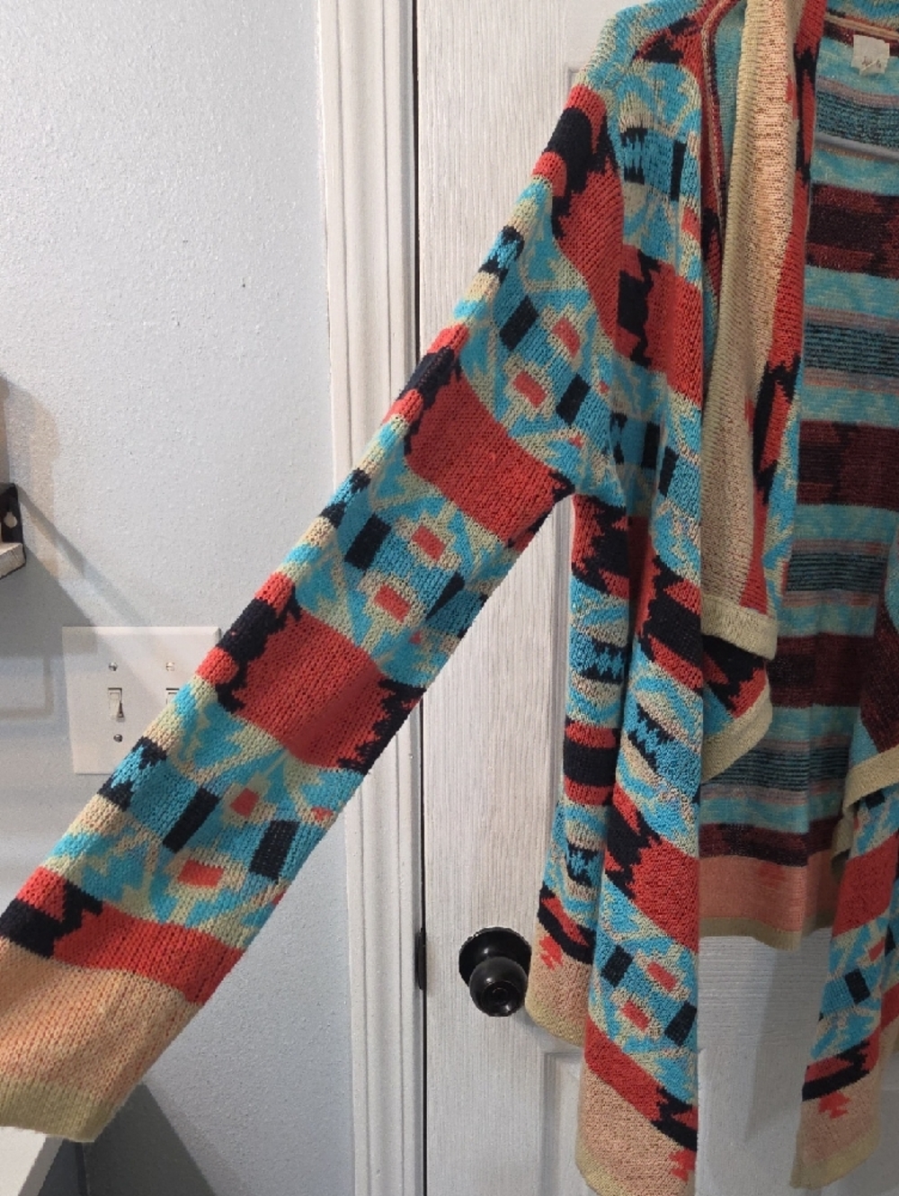 Listicle Turquoise Multi Aztec Open-Front Cardigan - Picture 3 of 6